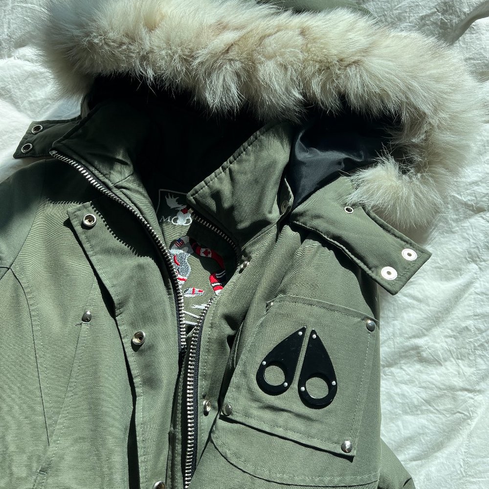 Authentic Moose Knuckles - Picture 2 of 15